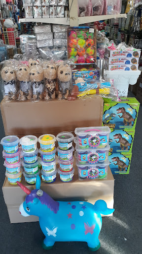 LANDY'S ARTS AND CRAFT SUPPLIES
