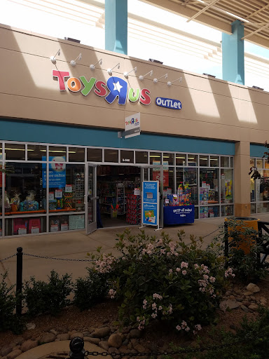 The Outlet Shoppes at El Paso