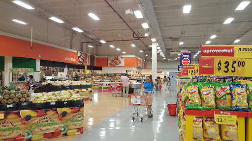 Soriana Híper Hidalgo