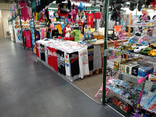 Visitors Flea Market