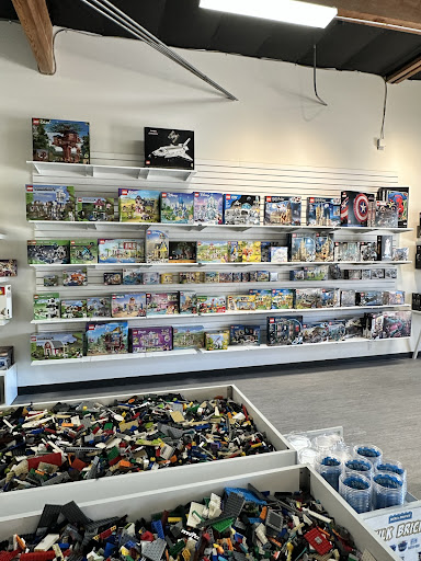 Bricks & Minifigs North San Diego