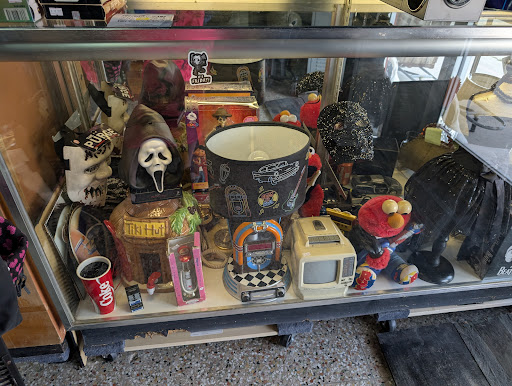 RockN Thrift
