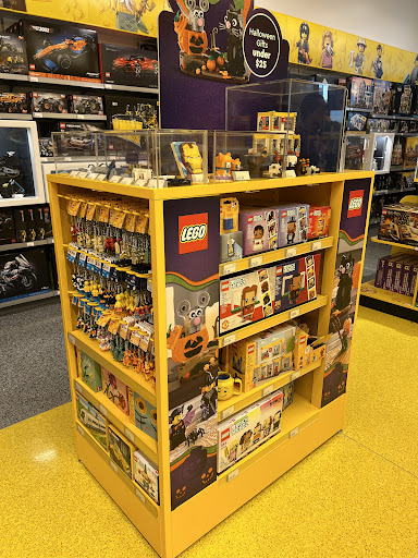 The LEGO® Store North Star