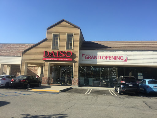 Daiso - Japanese Household Goods