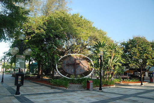 Plaza Pública Santiago Riera Palmer