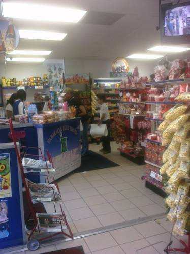 Farmacia Ruiz Belvis y Supermercado
