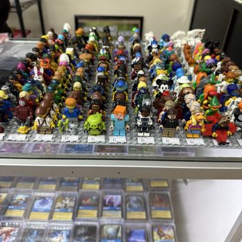 JJ’s Collectibles – Figuras de acción, juguetes vintage y coleccionables exclusivos