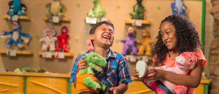Build-A-Dino de Build‑A‑Bear: Dinosaurio Personalizable para Niños – Regalo Creativo y Divertido