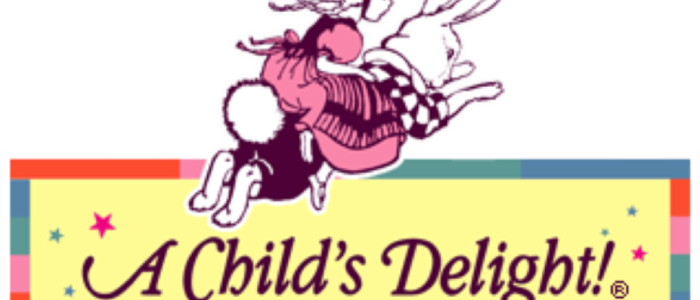 Delicia infantil: Niña feliz jugando con burbujas en parque soleado – alegría y diversión