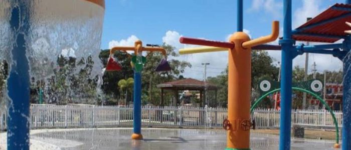 Parque de Niños Activos: Diversión al Aire Libre con Juegos Seguros y Creativos