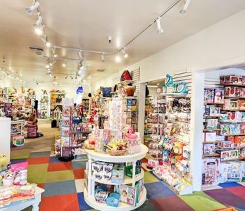 Kidstop Toys & Books: Juguetes y Libros Educativos para Niños | Diversión y Aprendizaje