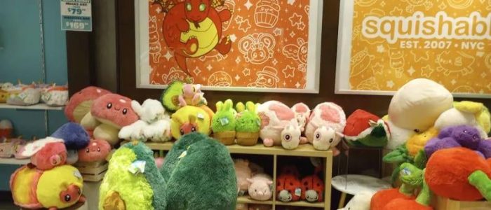 Foto de Squishable en Valley Fair: Diversión de Peluche y Juegos