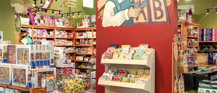Geppetto’s en Seaport Village: Arte y encanto en el corazón del puerto