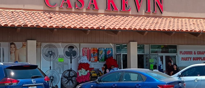 Casa Kevin: Inspiración de Hogar Moderno con Decoración Minimalista y Detalles Acogedores