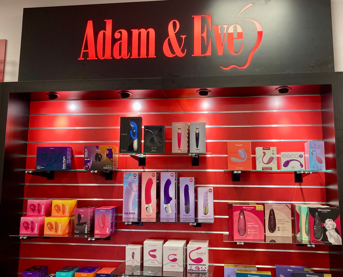 Adam & Eve Stores – Tienda Online de Lencería, Juguetes Sexuales y Accesorios Íntimos